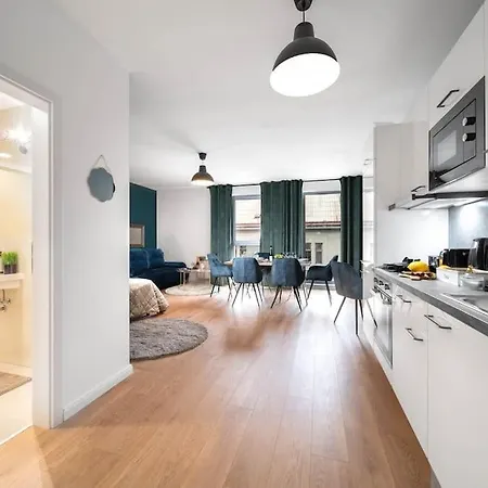 Cavallo Deluxe Xl City Center דירה *